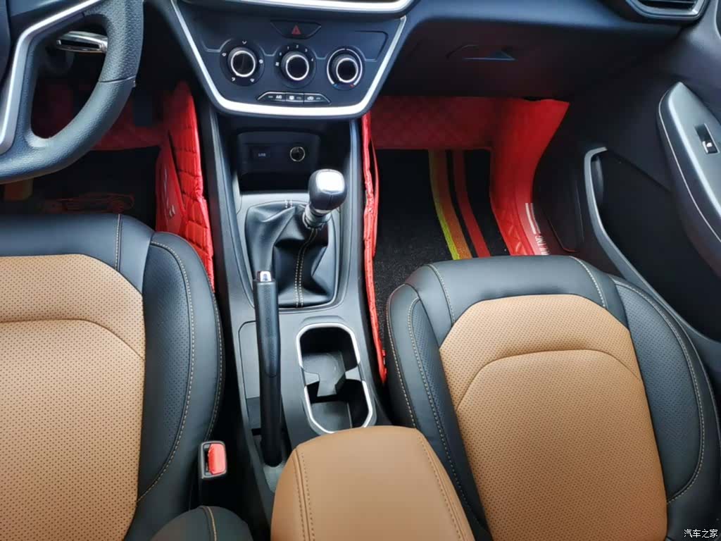Wuling Hongguang, 2022 10
