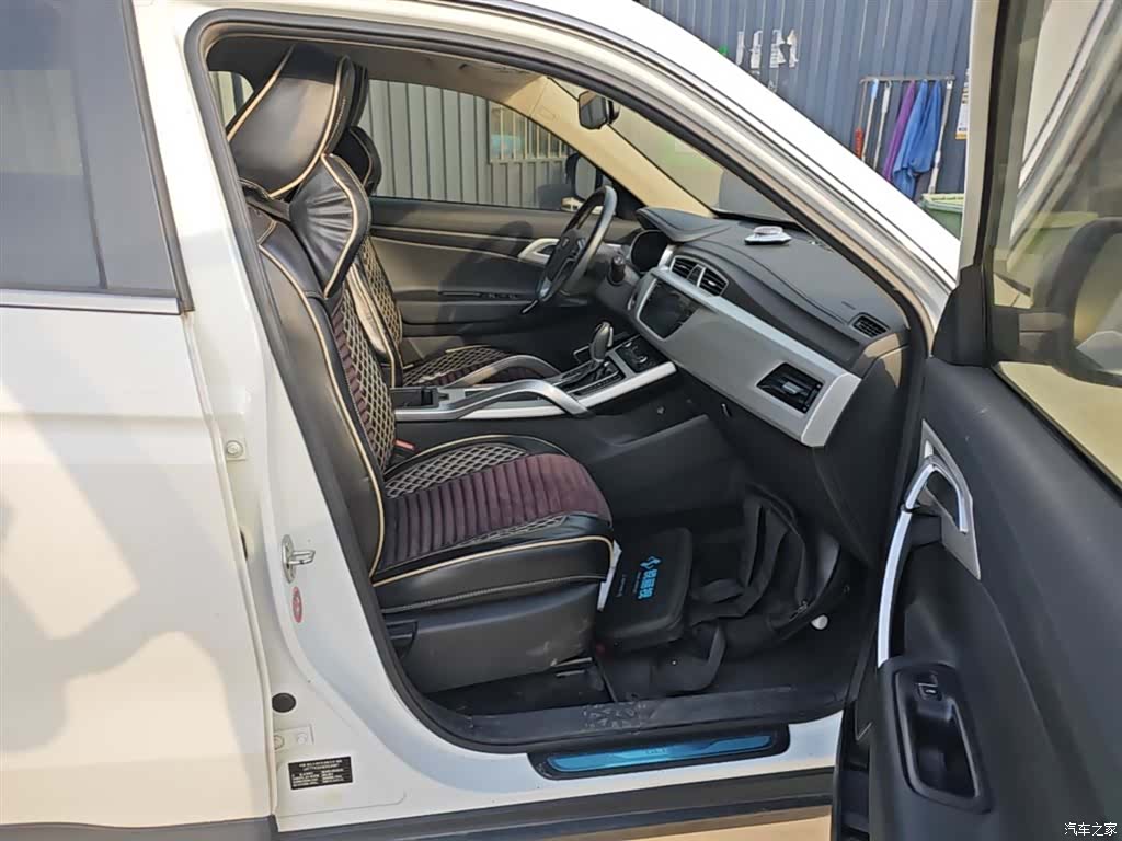 Geely Boyue, 2019 25