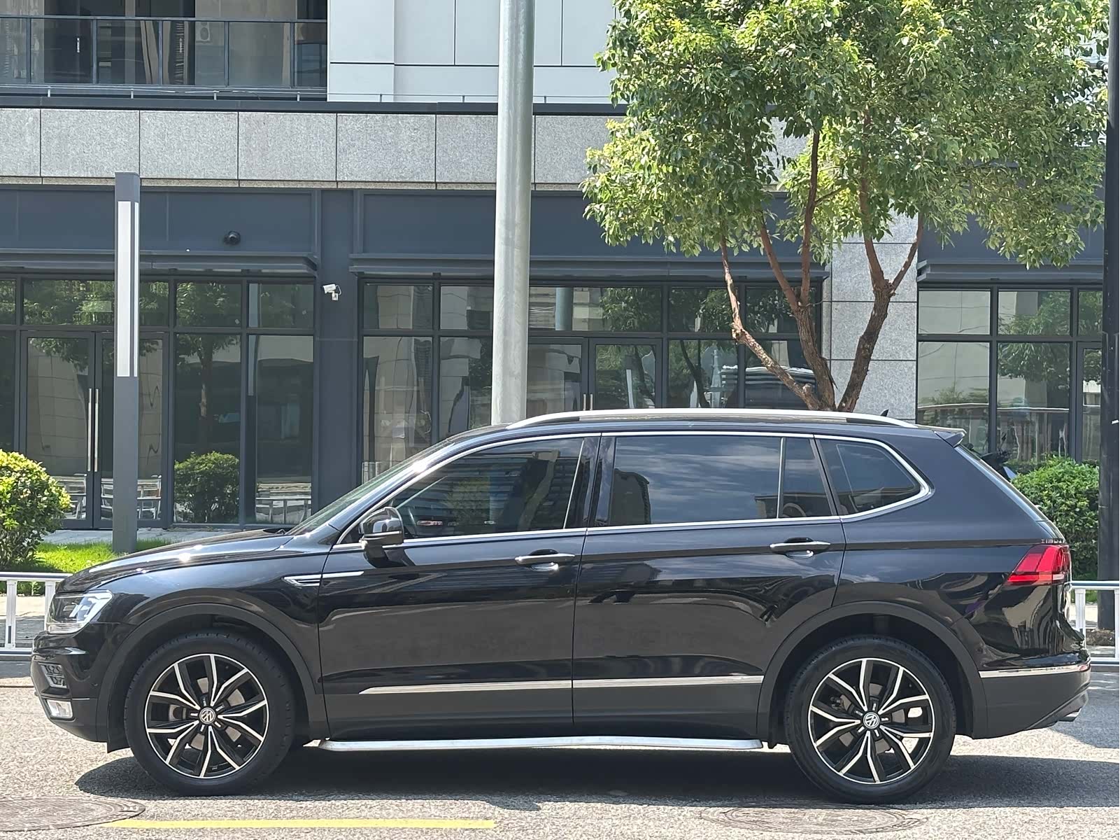 Volkswagen Tiguan L, 2019 13