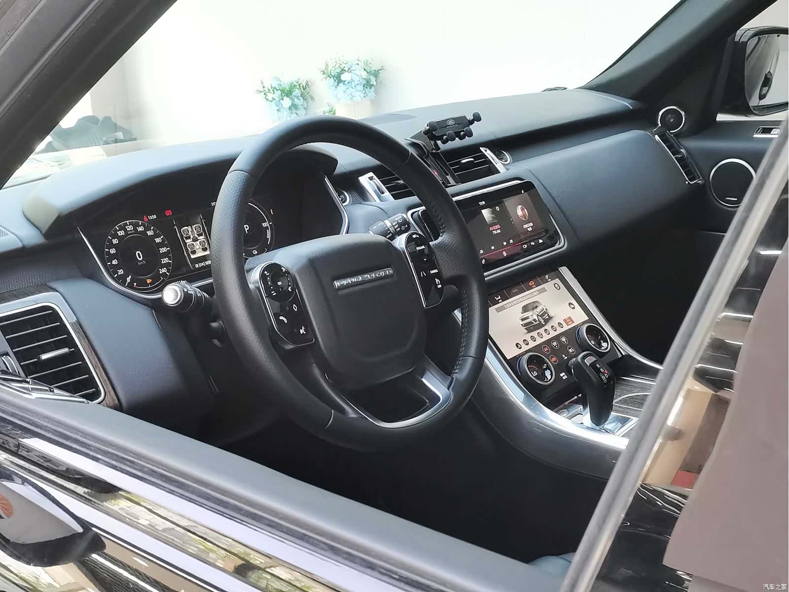 Land Rover Range Rover, 2019 11
