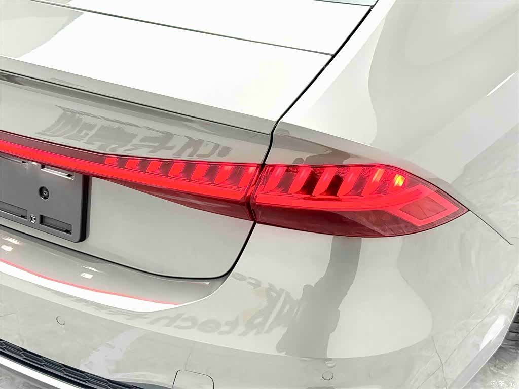 Audi A7, 2024 8