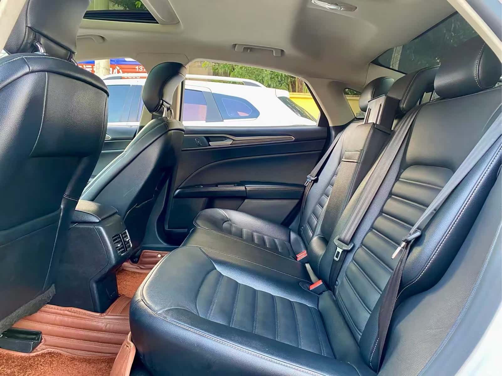 Ford Mondeo, 2018 все фото