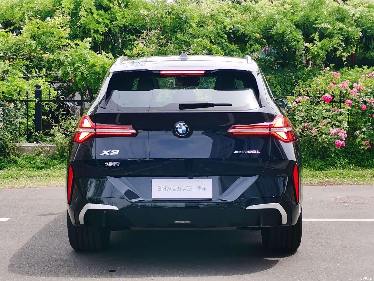 BMW X3, 2025 все фото