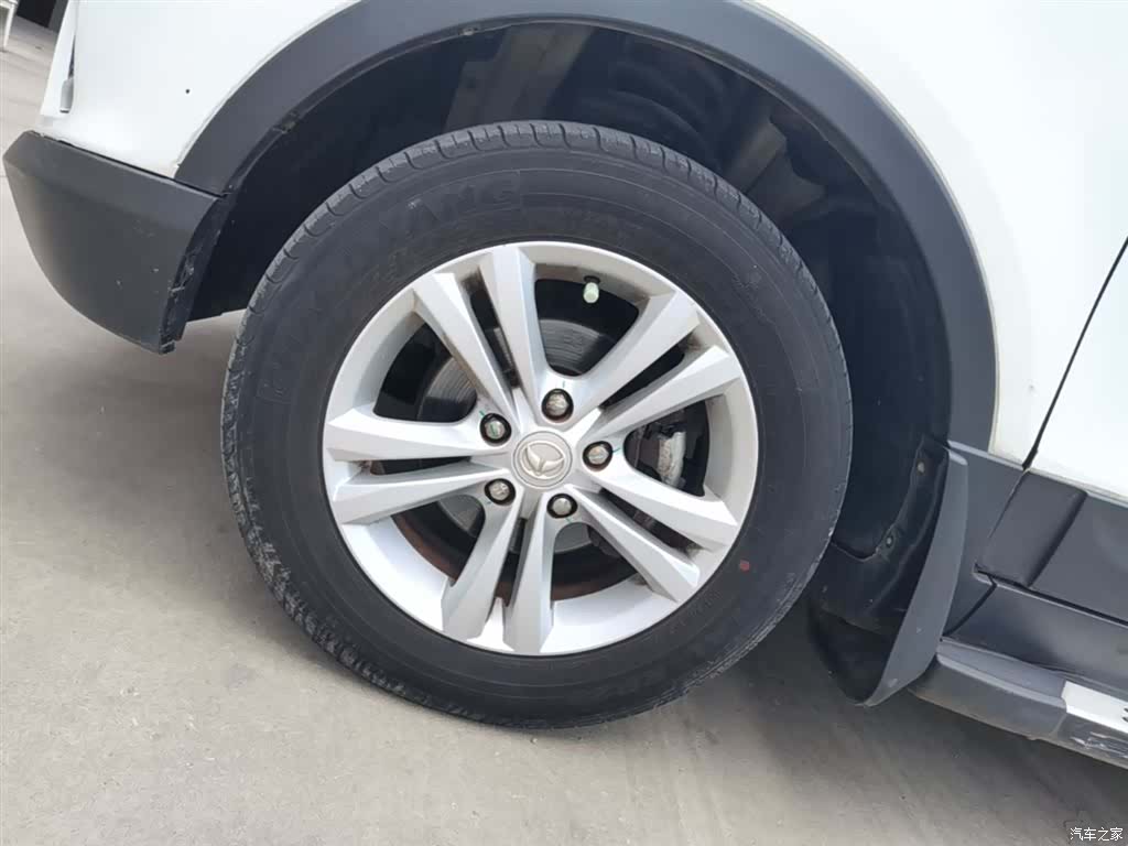 BAIC S2, 2016 23