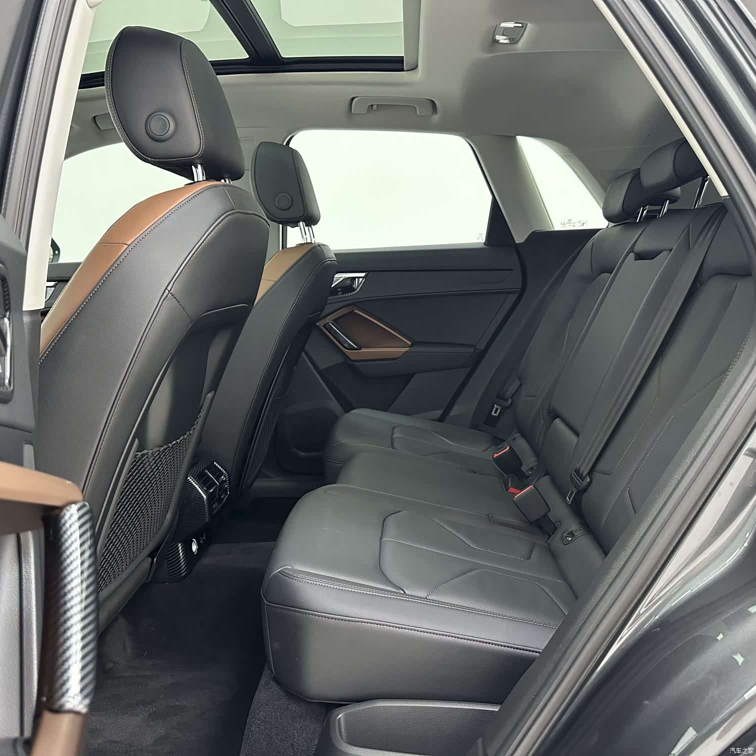 Audi Q3, 2023 9
