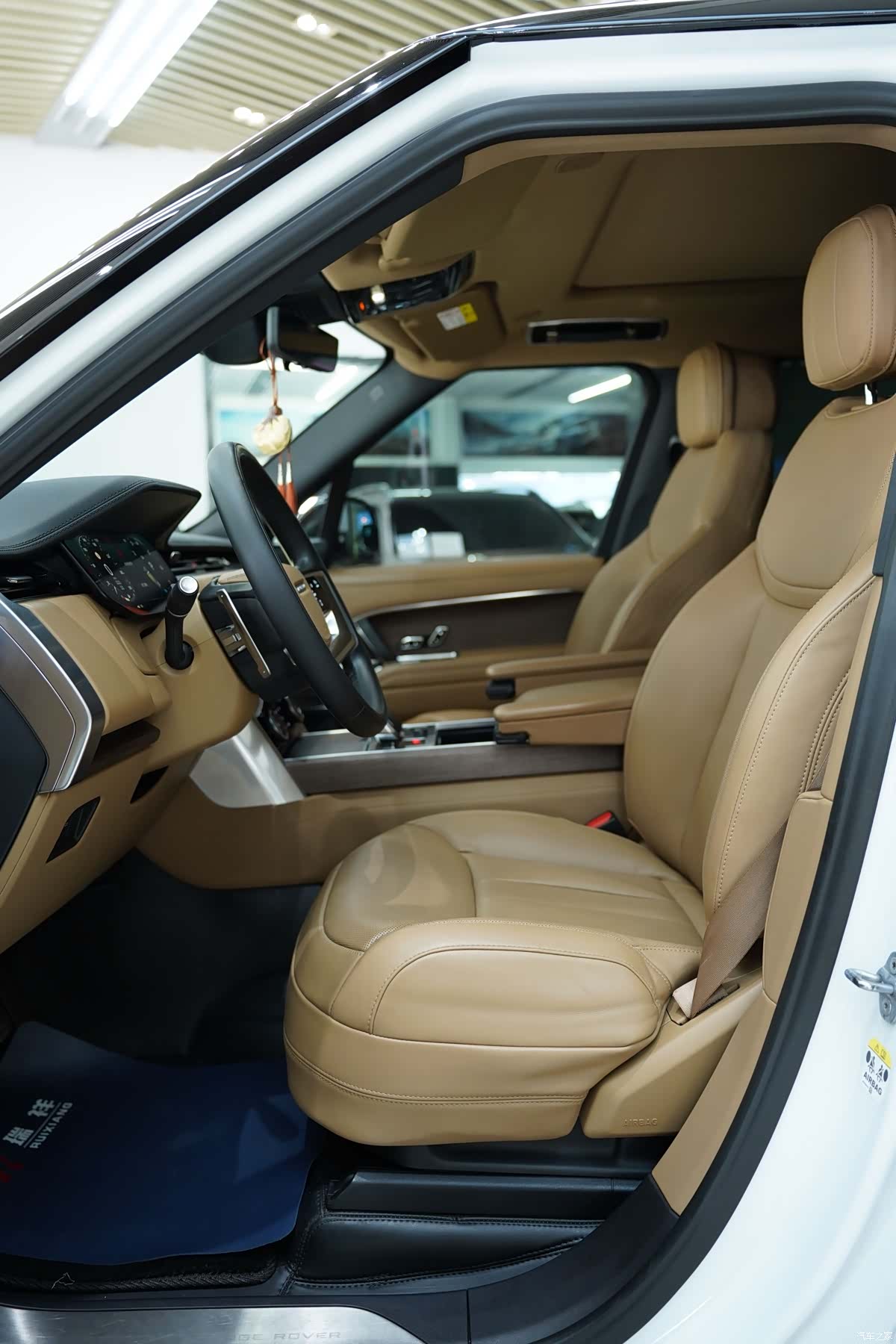 Land Rover Range Rover, 2024 10