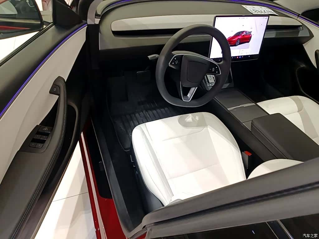 Tesla Model 3, 2026 16