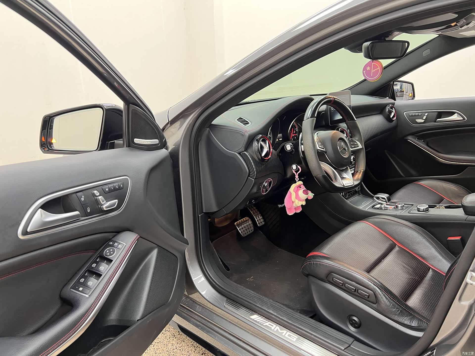Mercedes-Benz A-Class, 2016 15