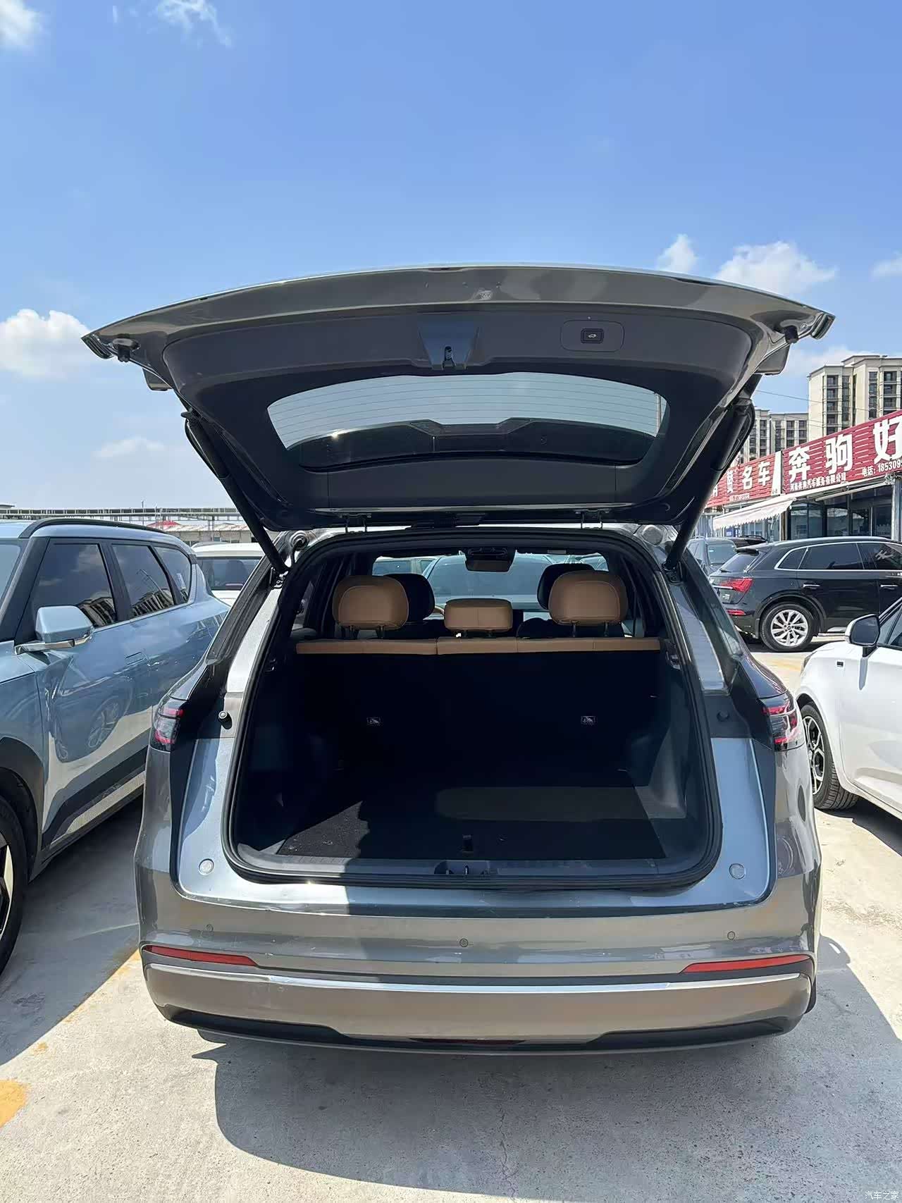 Geely 7, 2025 8