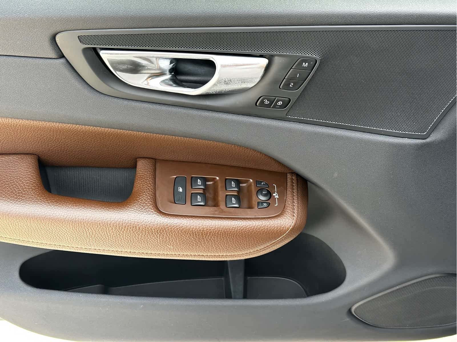 Volvo XC60, 2018 8