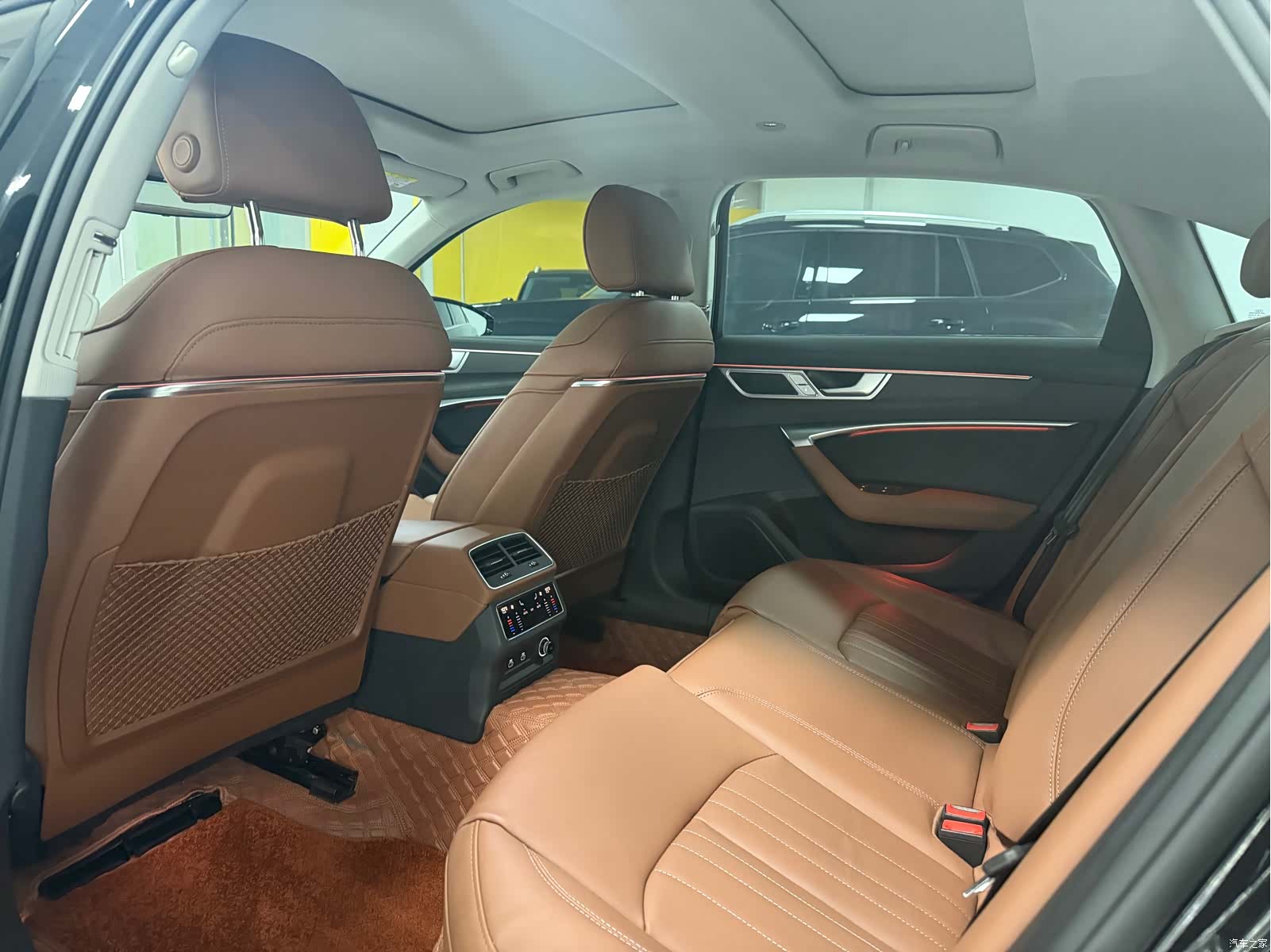 Audi A6L, 2024 6