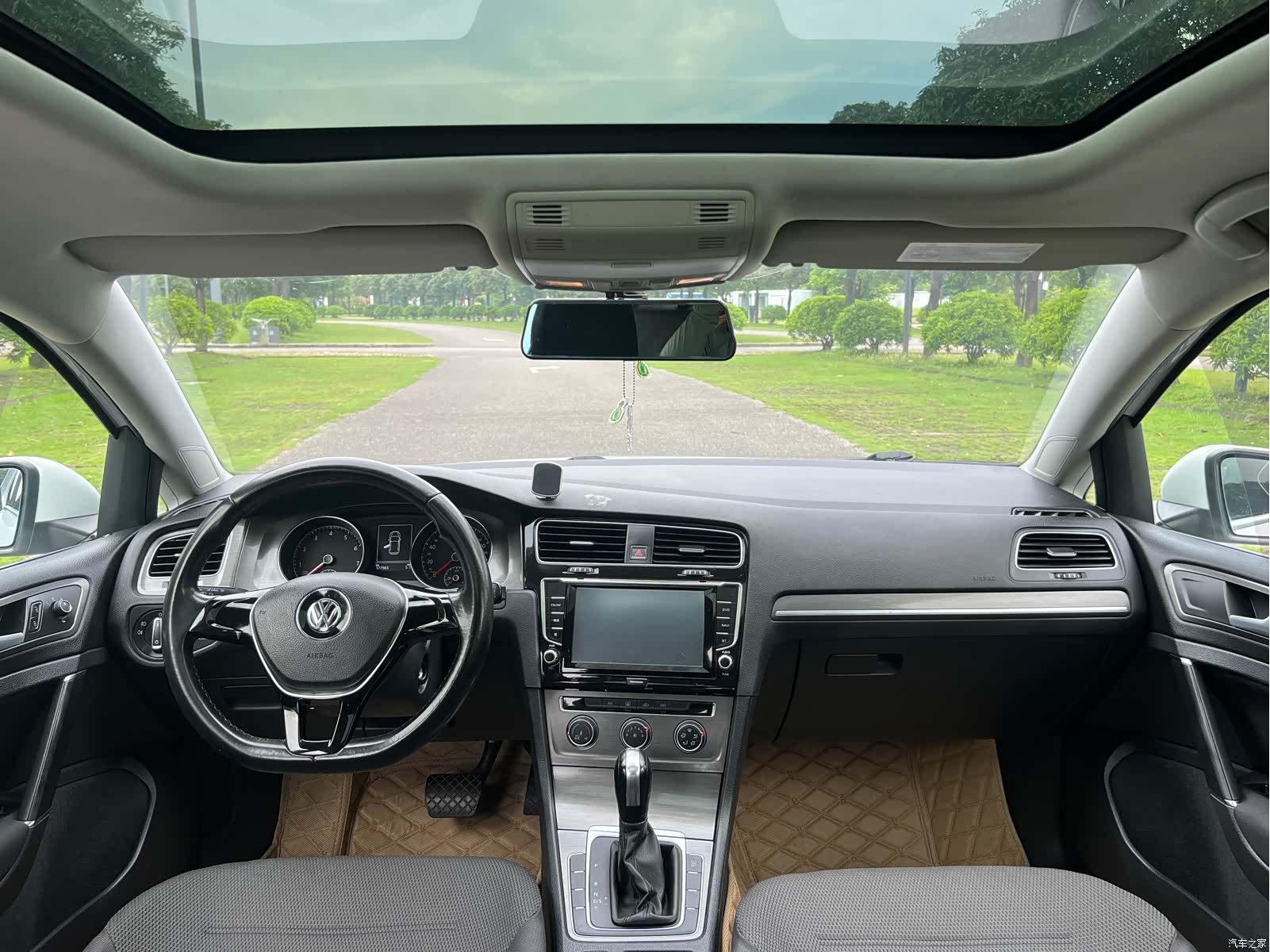 Volkswagen Golf, 2014 12