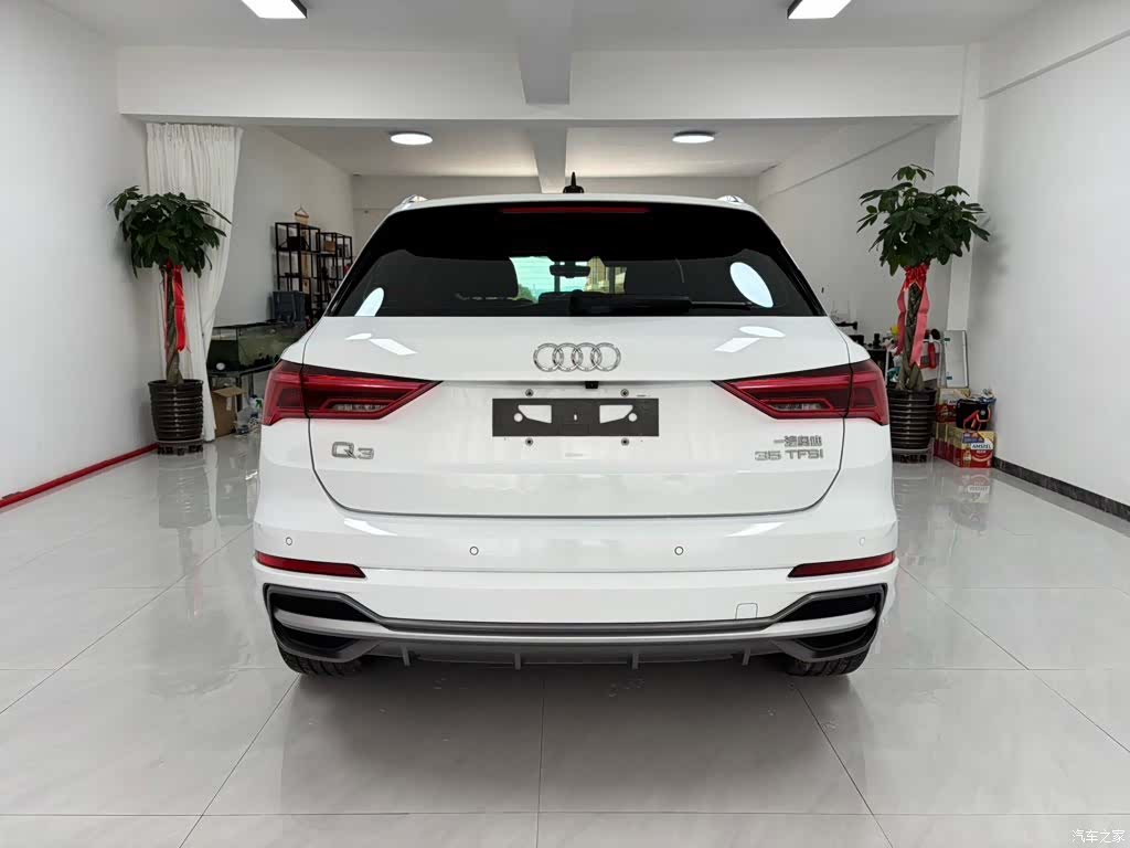 Audi Q3, 2022 18