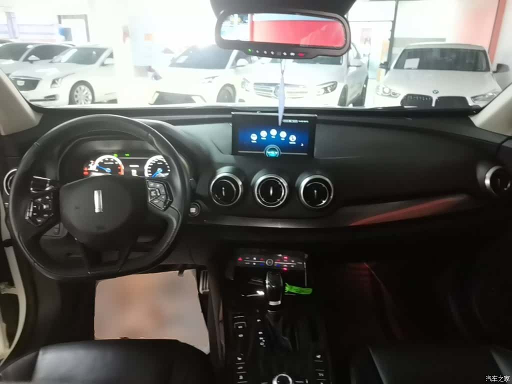 WEY VV7, 2018 10