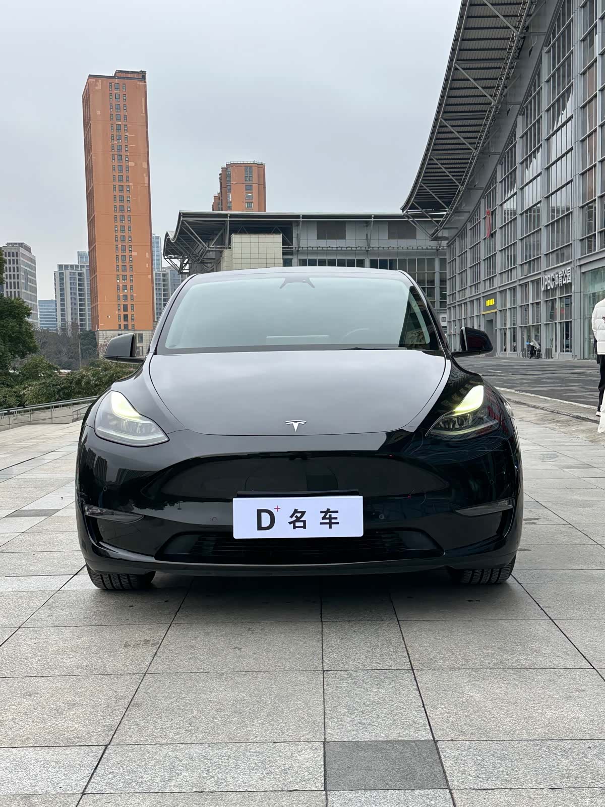 Tesla Model Y, 2021 2