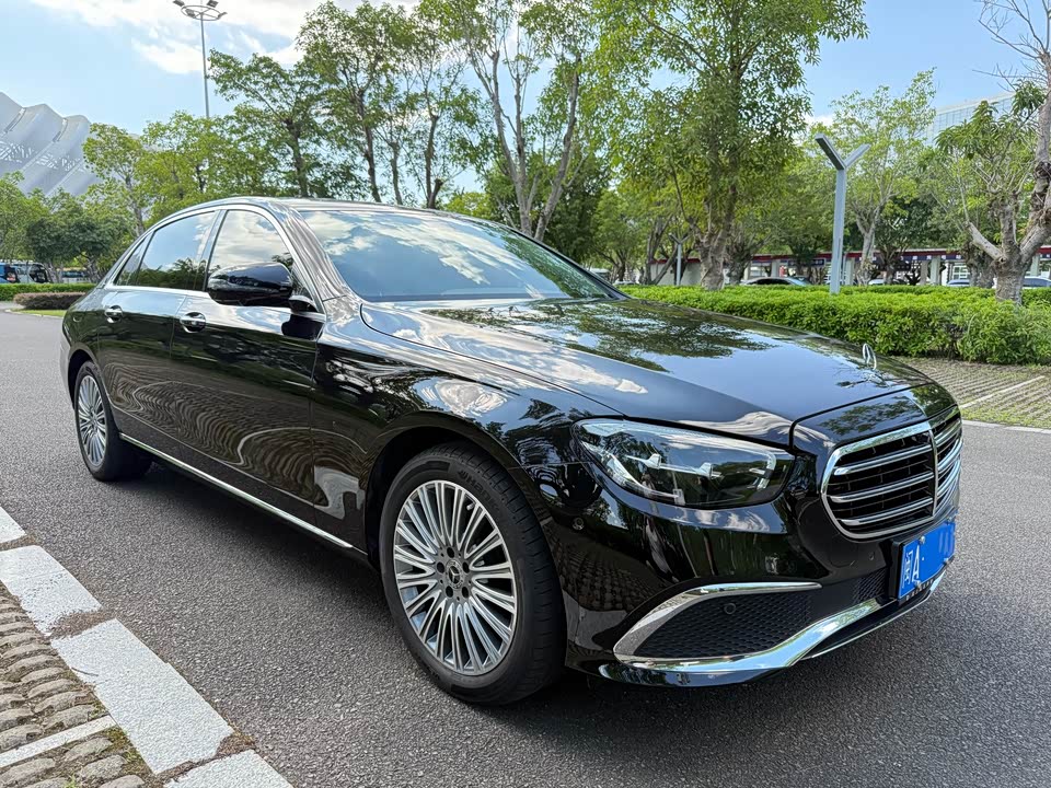 Mercedes-Benz E-class Mercedes-Benz E-class