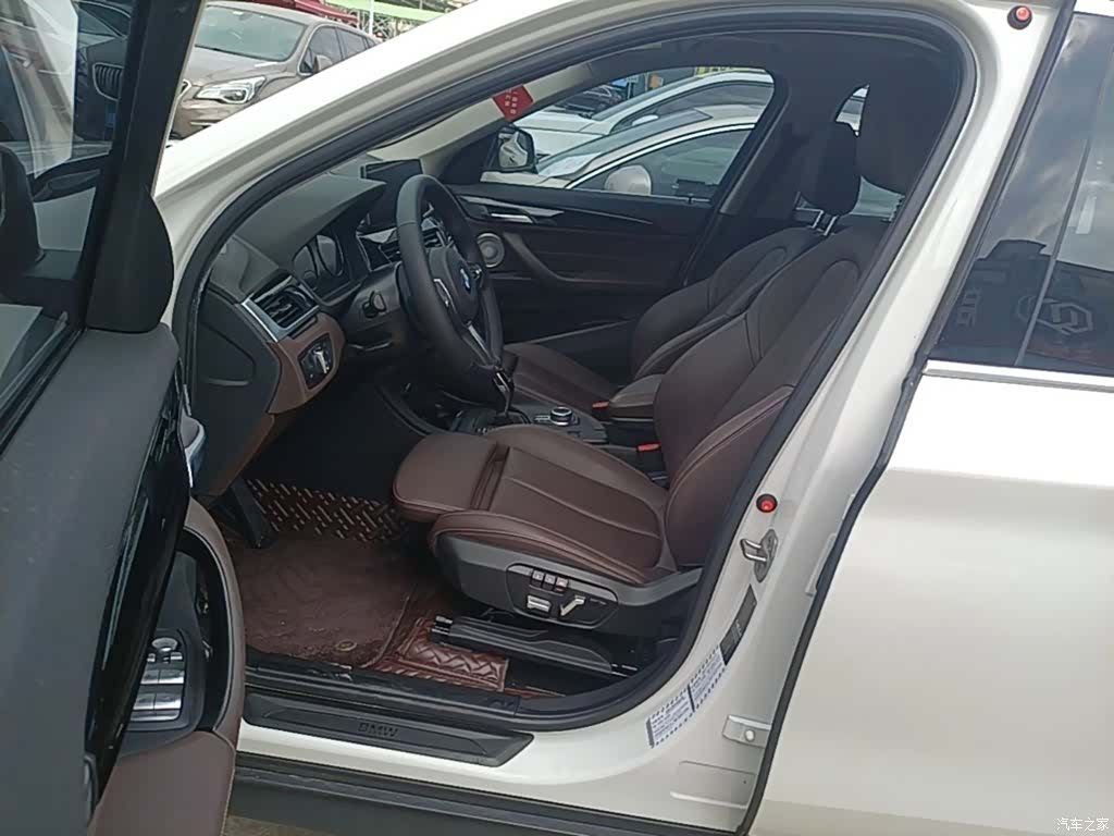 BMW X1, 2021 15