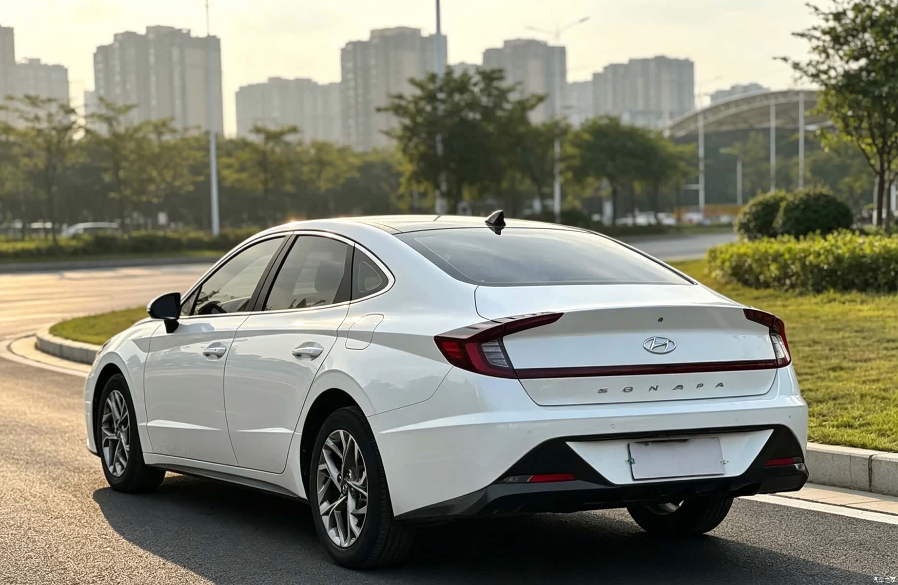 Hyundai Sonata, 2020 все фото