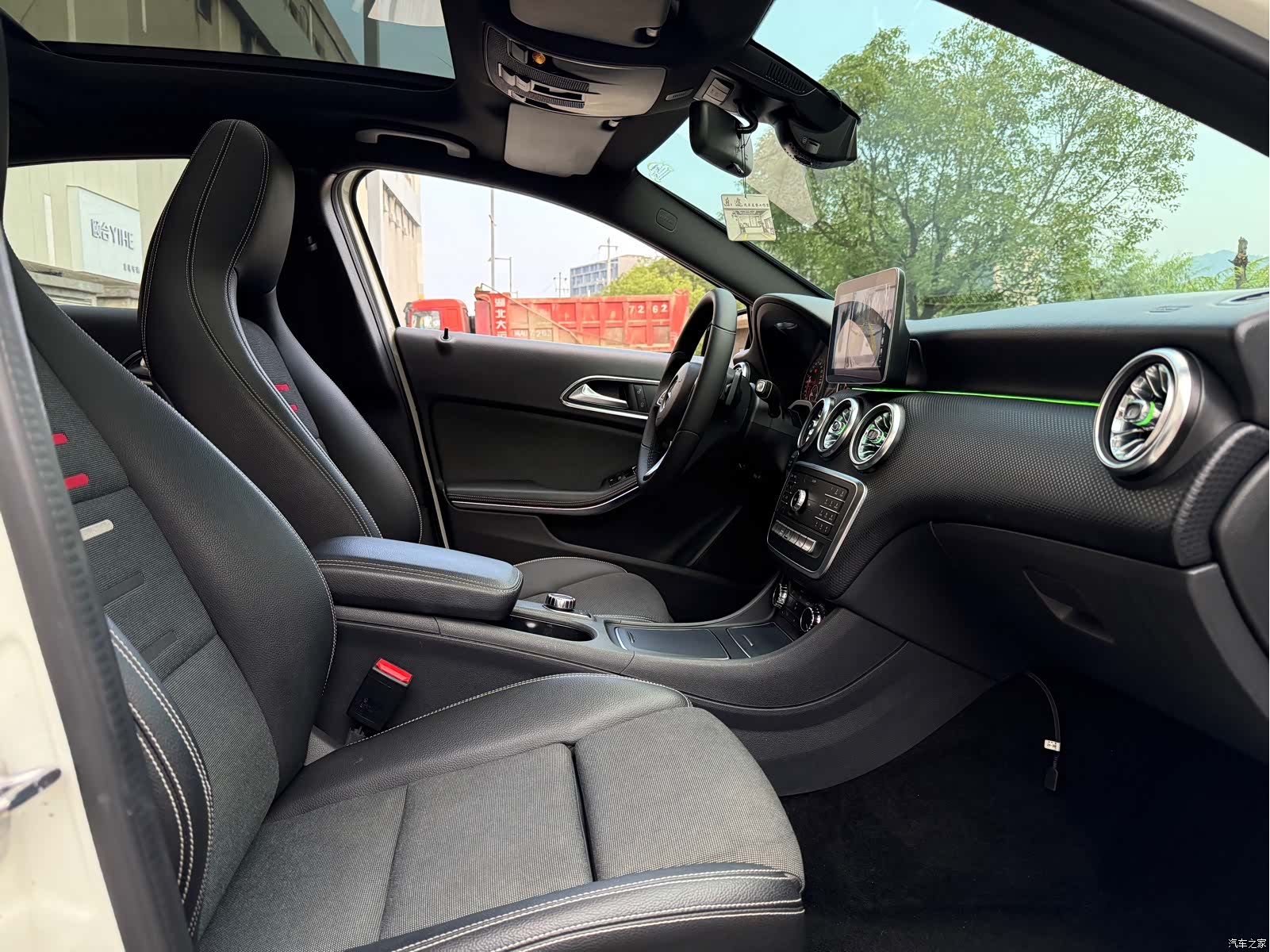 Mercedes-Benz A-Class, 2018 12