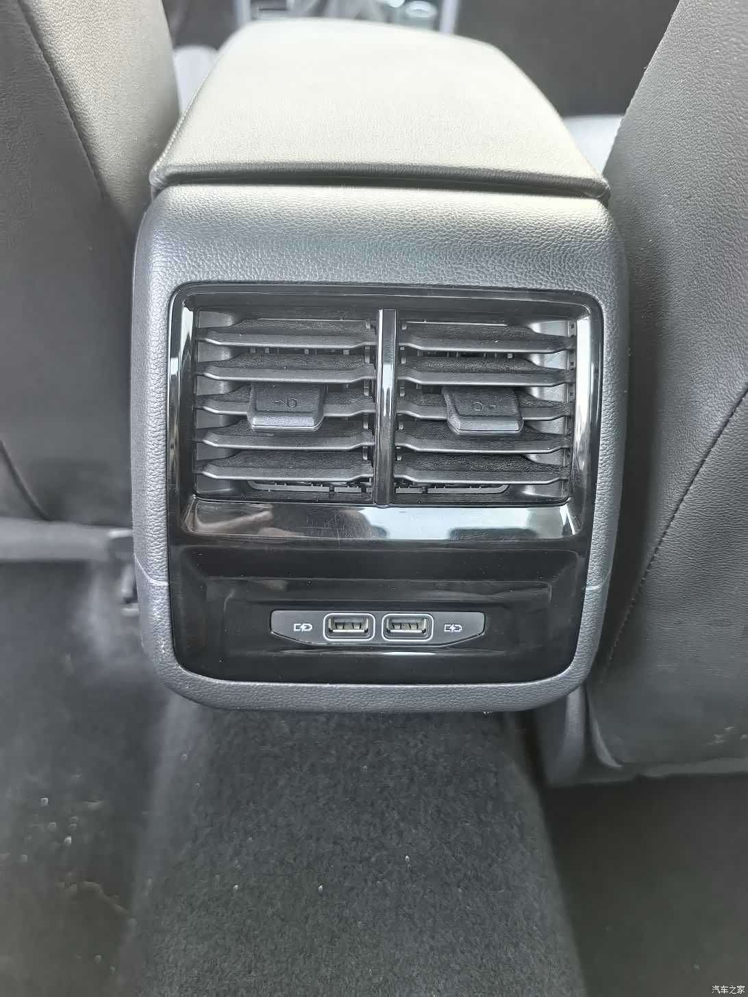 Volkswagen Sagitar, 2019 17