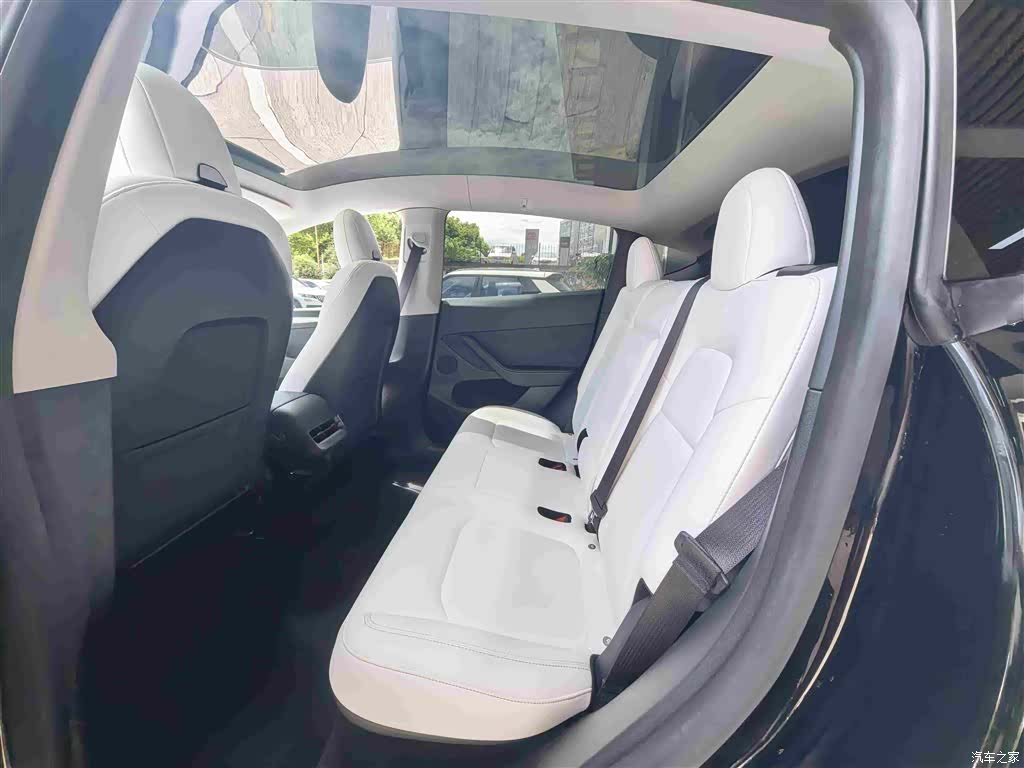 Tesla Model Y, 2021 6