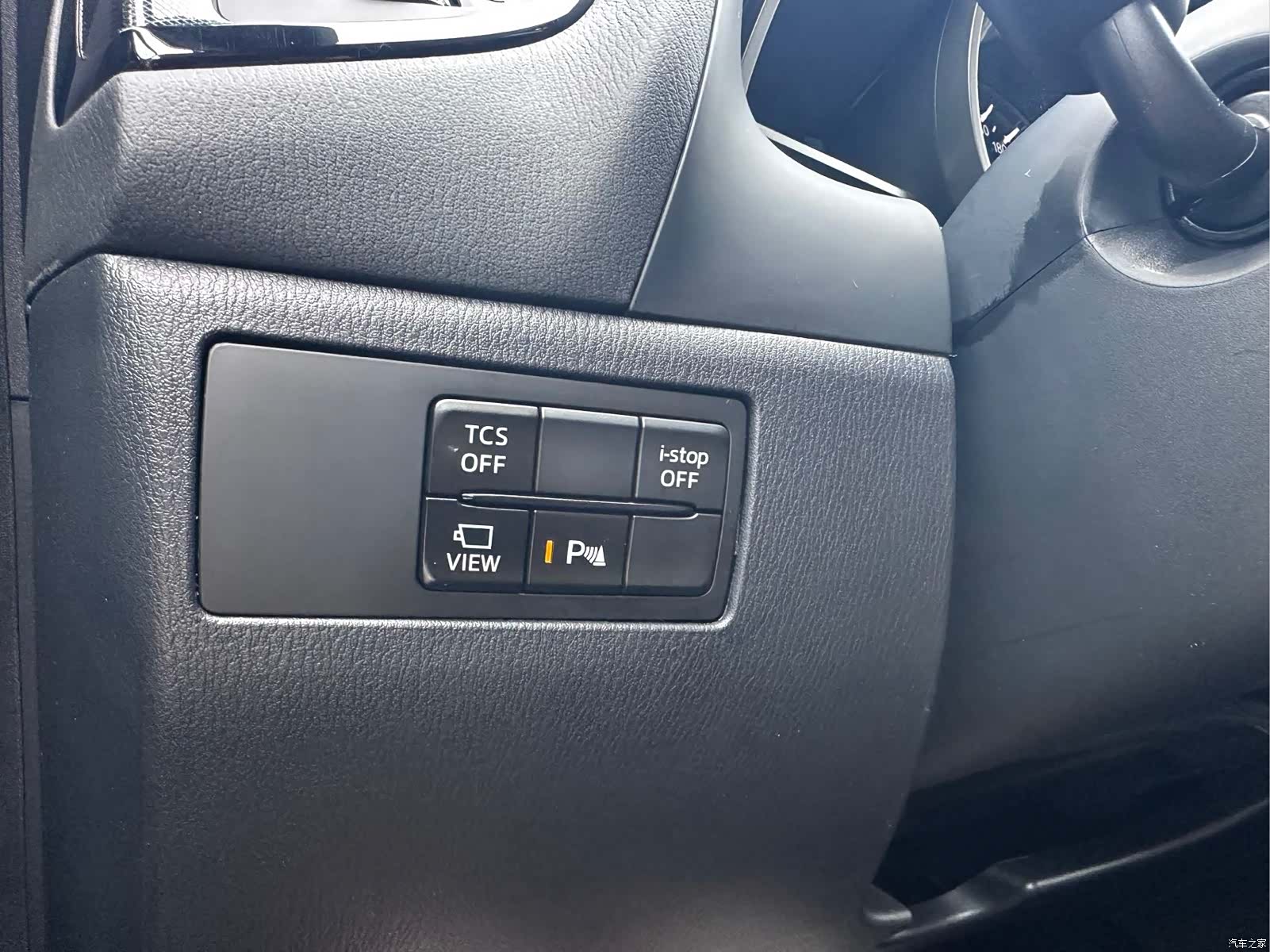 Mazda CX-4, 2023 16
