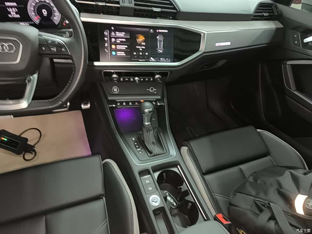 Audi Q3, 2024 14