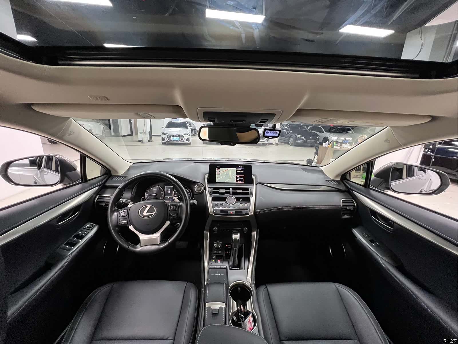 Lexus NX, 2020 25