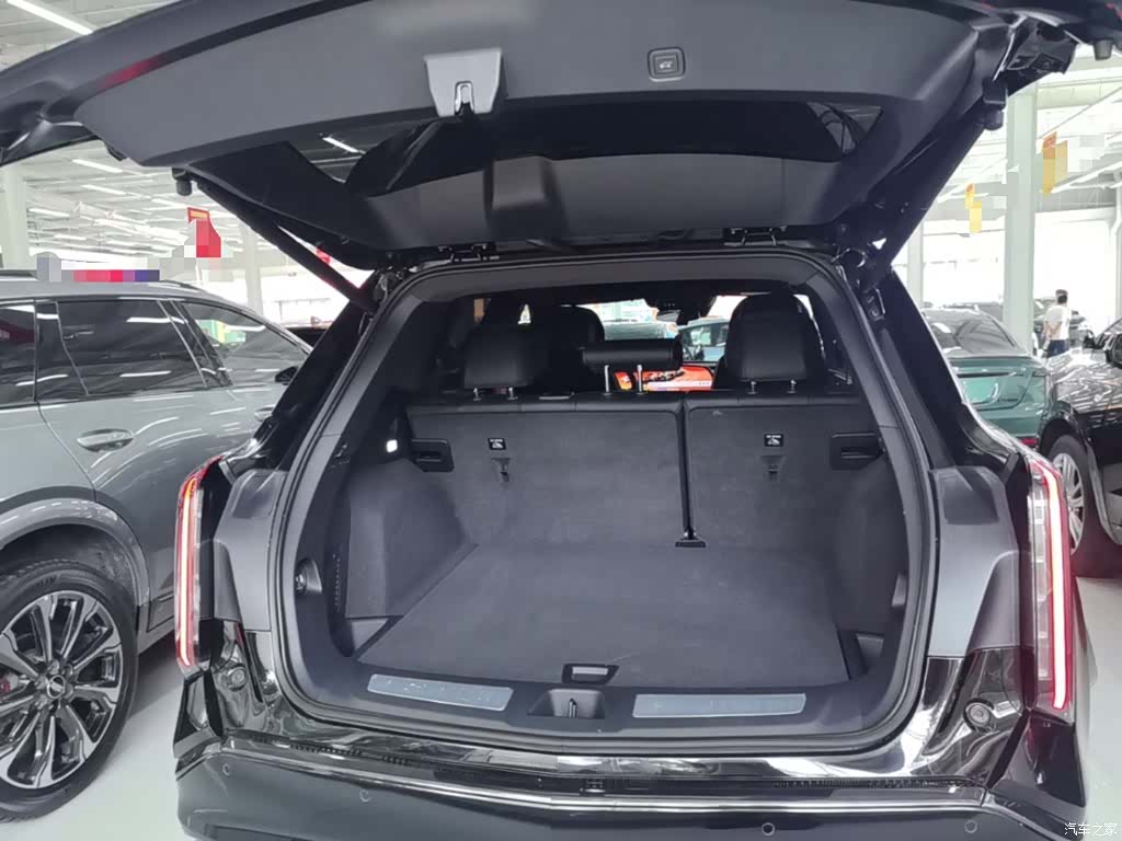 Cadillac XT5, 2025 19