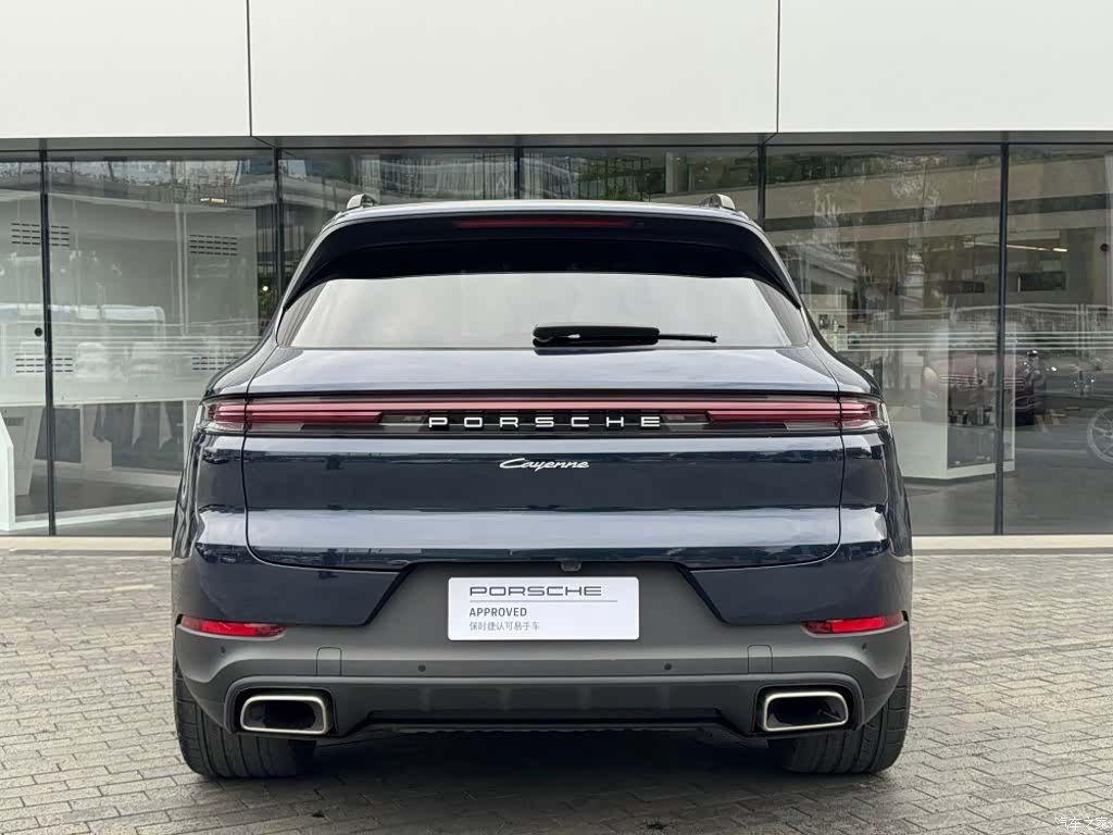 Porsche Cayenne, 2025 10