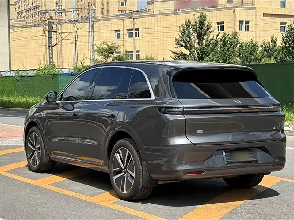 Li Auto Ideal L6