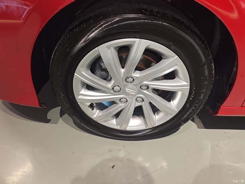 Geely Binray, 2020 23