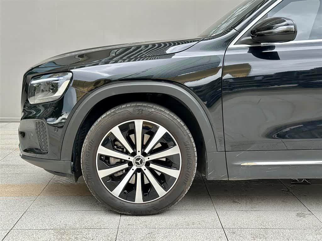 Mercedes-Benz GLB, 2024 20