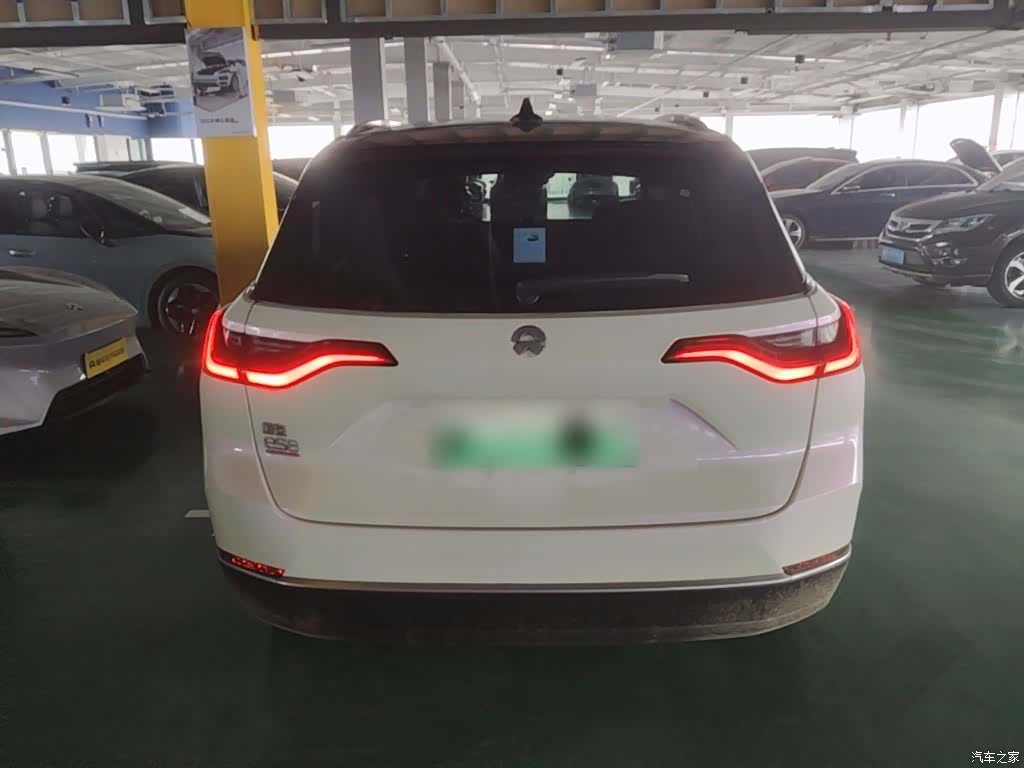 NIO ES8, 2023 6