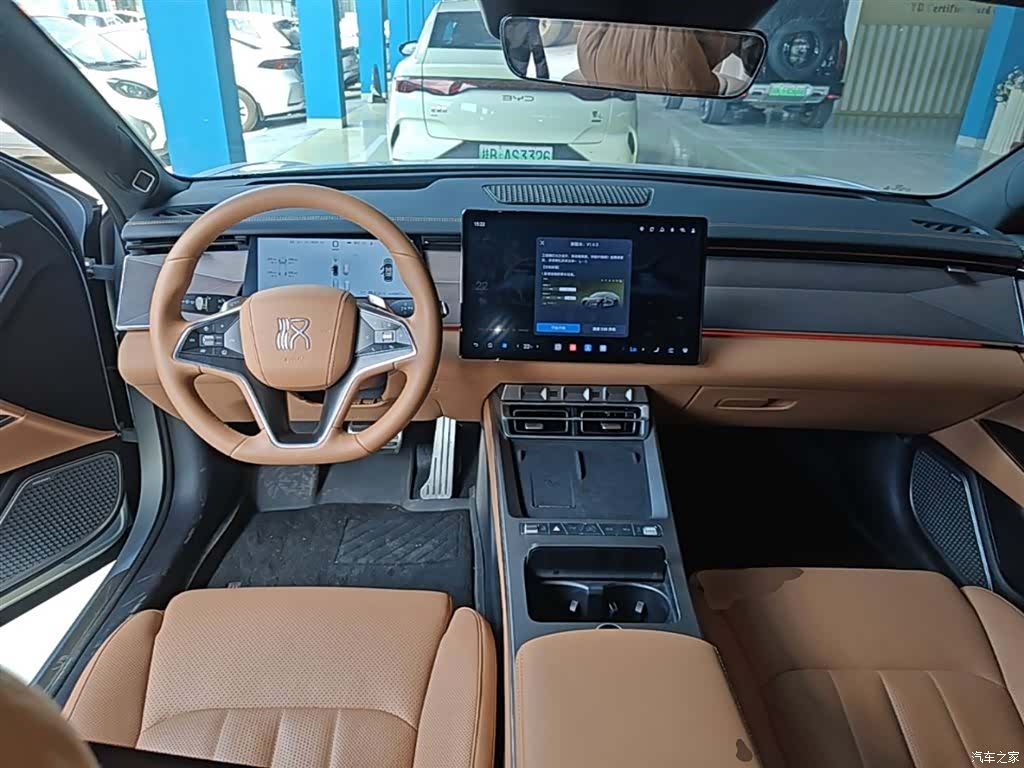 BYD Han, 2025 10