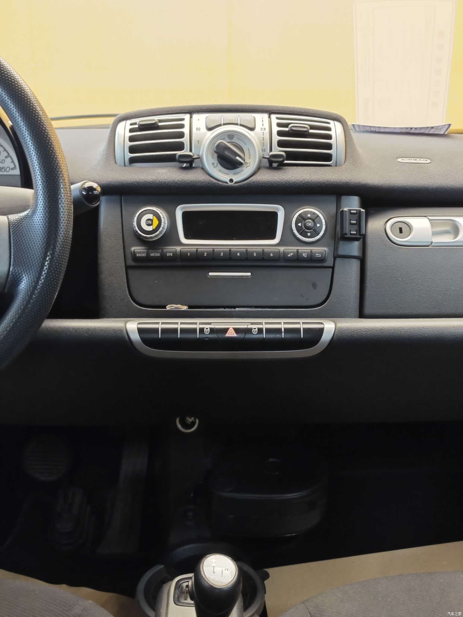 Smart Fortwo, 2011 18