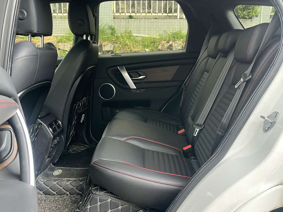 Land Rover Discover sports