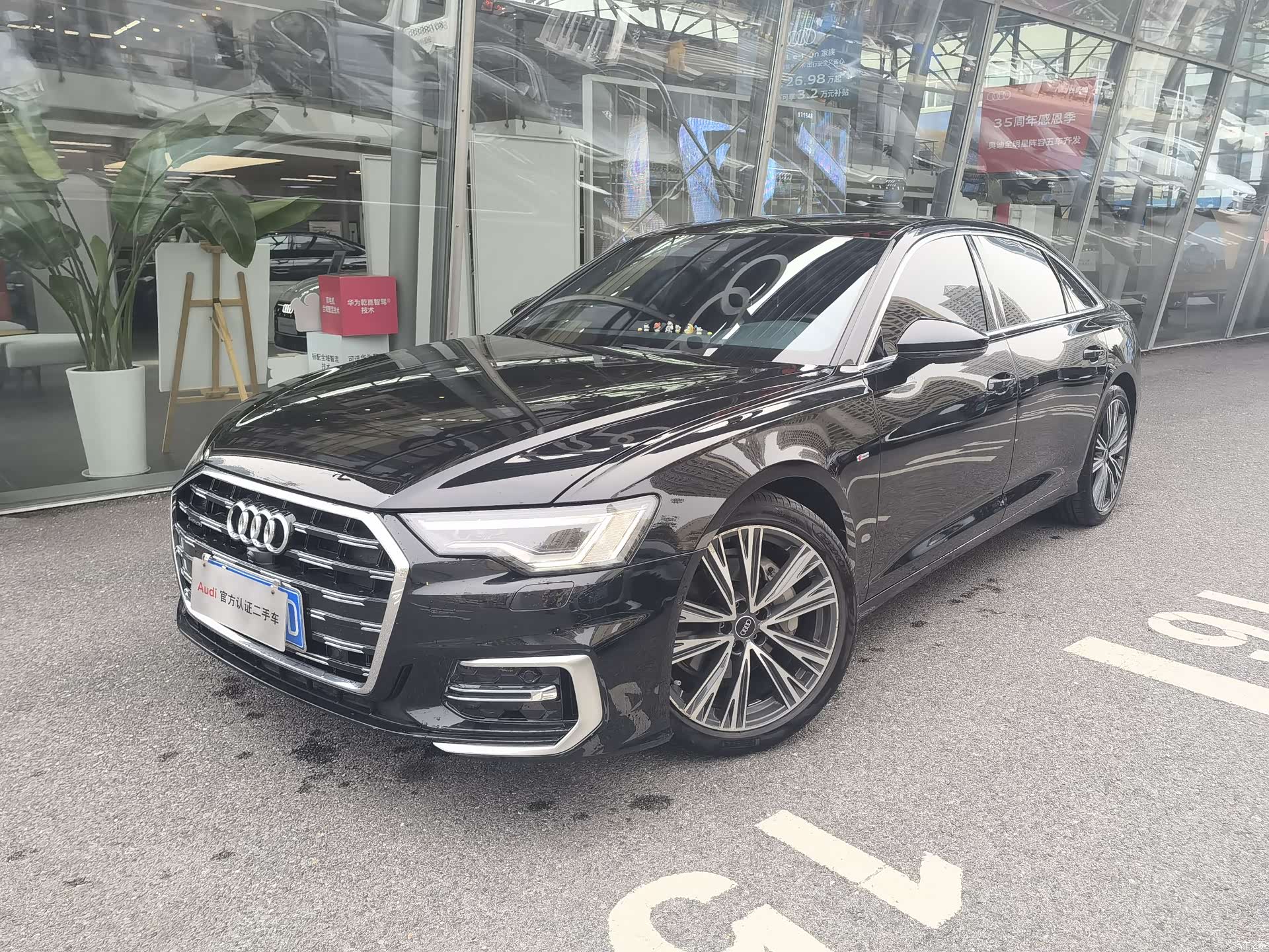 Audi A6L, 2022 1