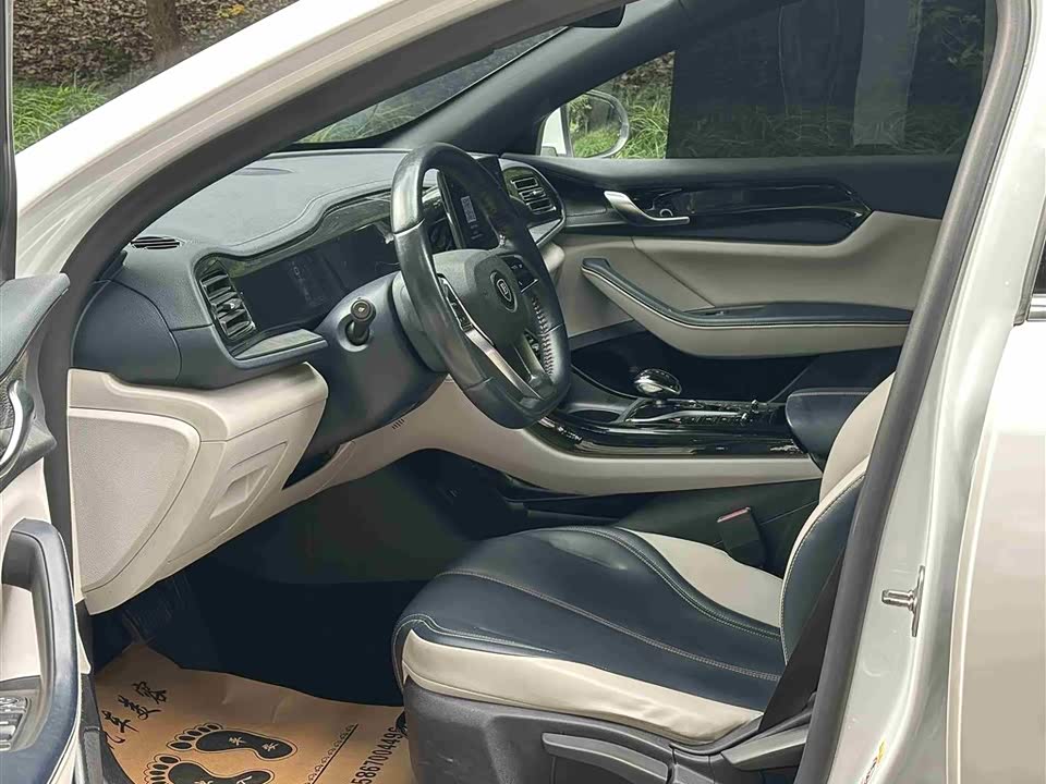 BYD Qin Yuan