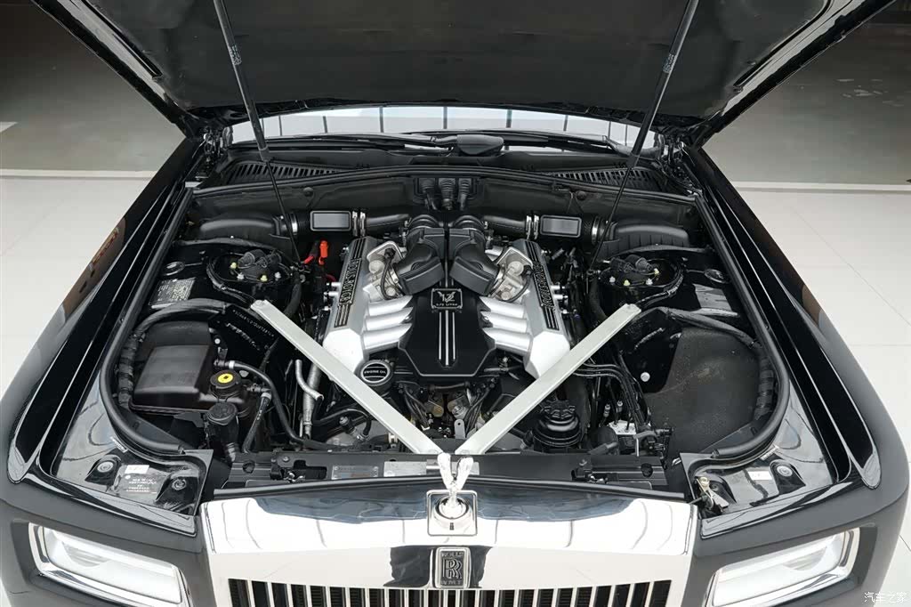 Rolls-Royce Phantom, 2013 33