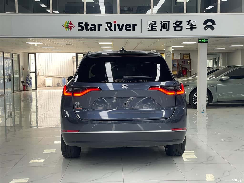 NIO ES8, 2021 6