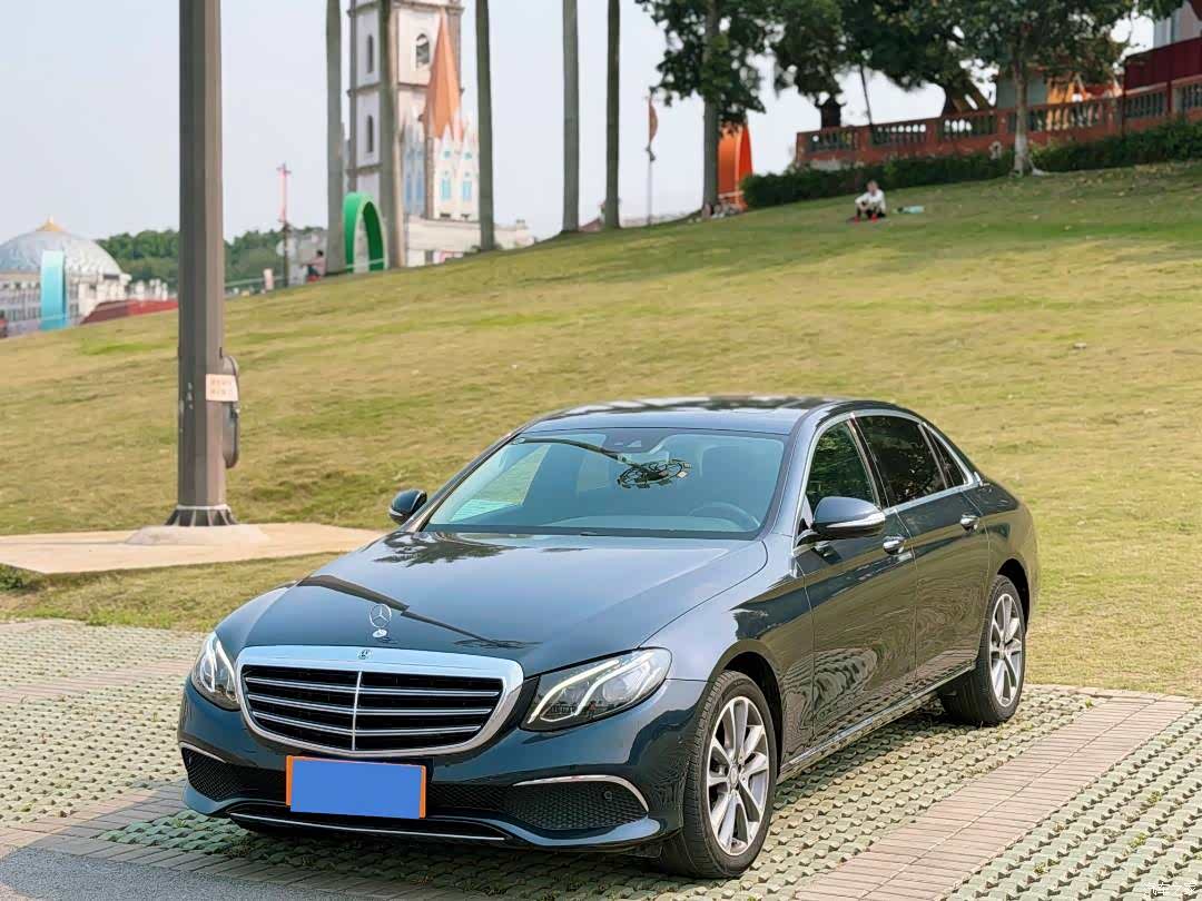Mercedes-Benz E-Class, 2017 1