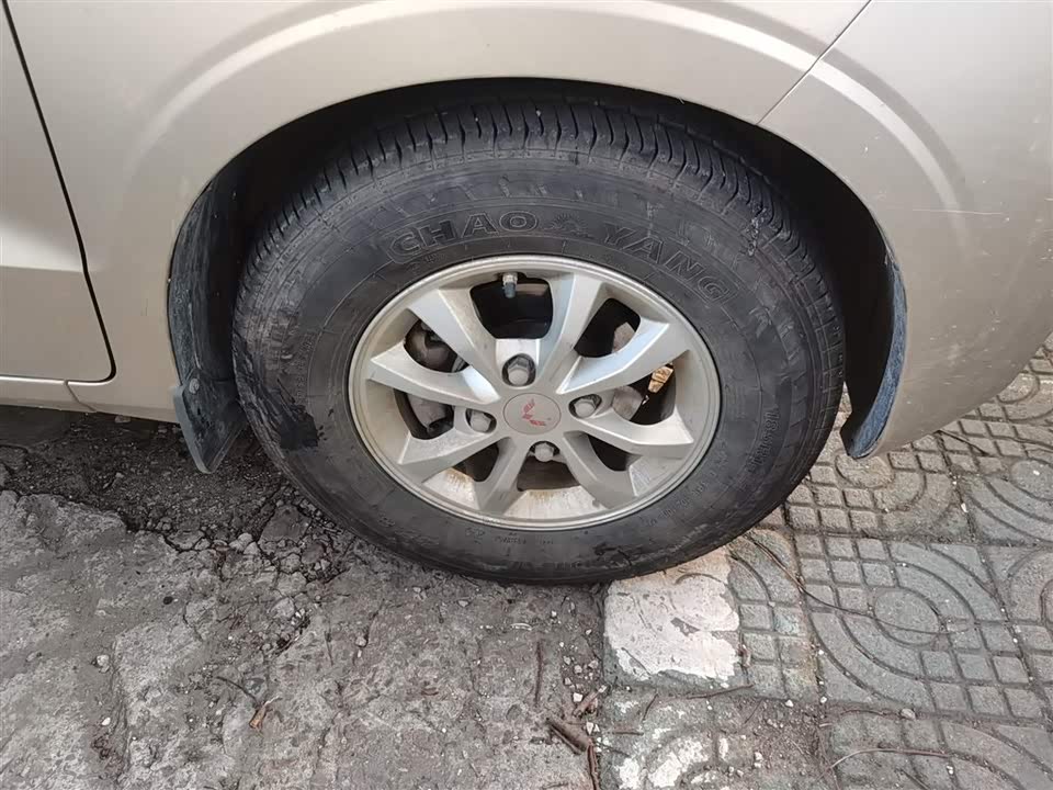 Wuling Wuling Hongguang V