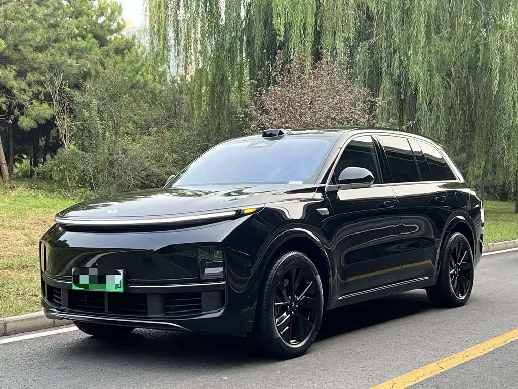 Li Auto L8