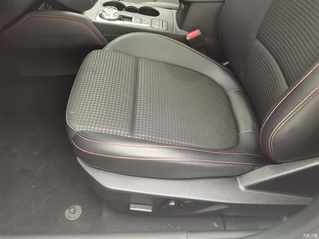Ford Focus, 2021 20