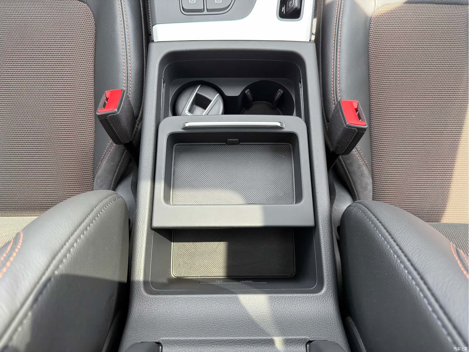 Audi Q5L, 2019 24