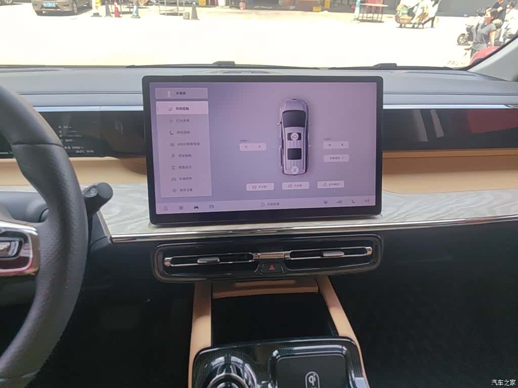 Trumpchi E8, 2024 6