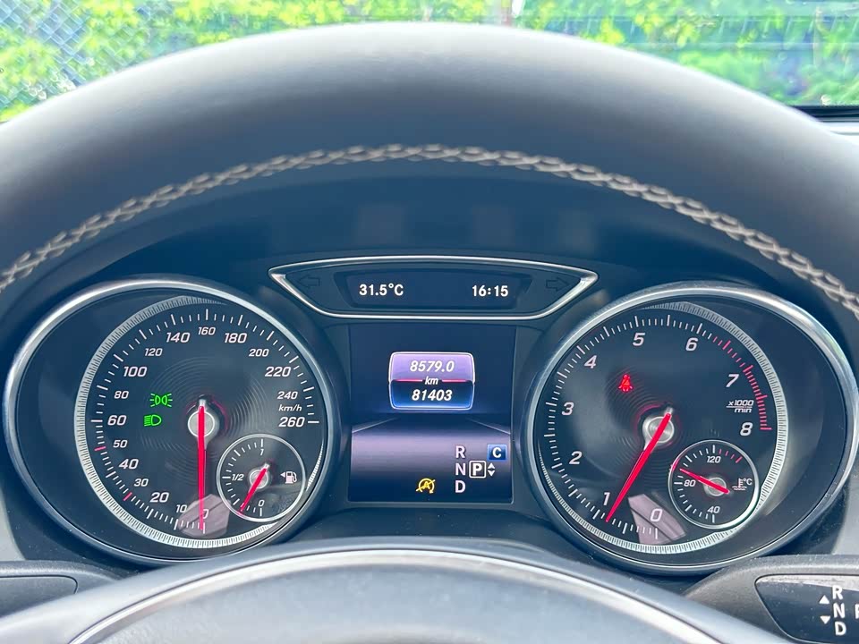 Mercedes-Benz CLA
