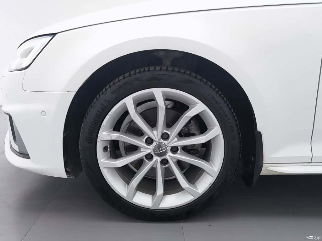 Audi A4L, 2020 17