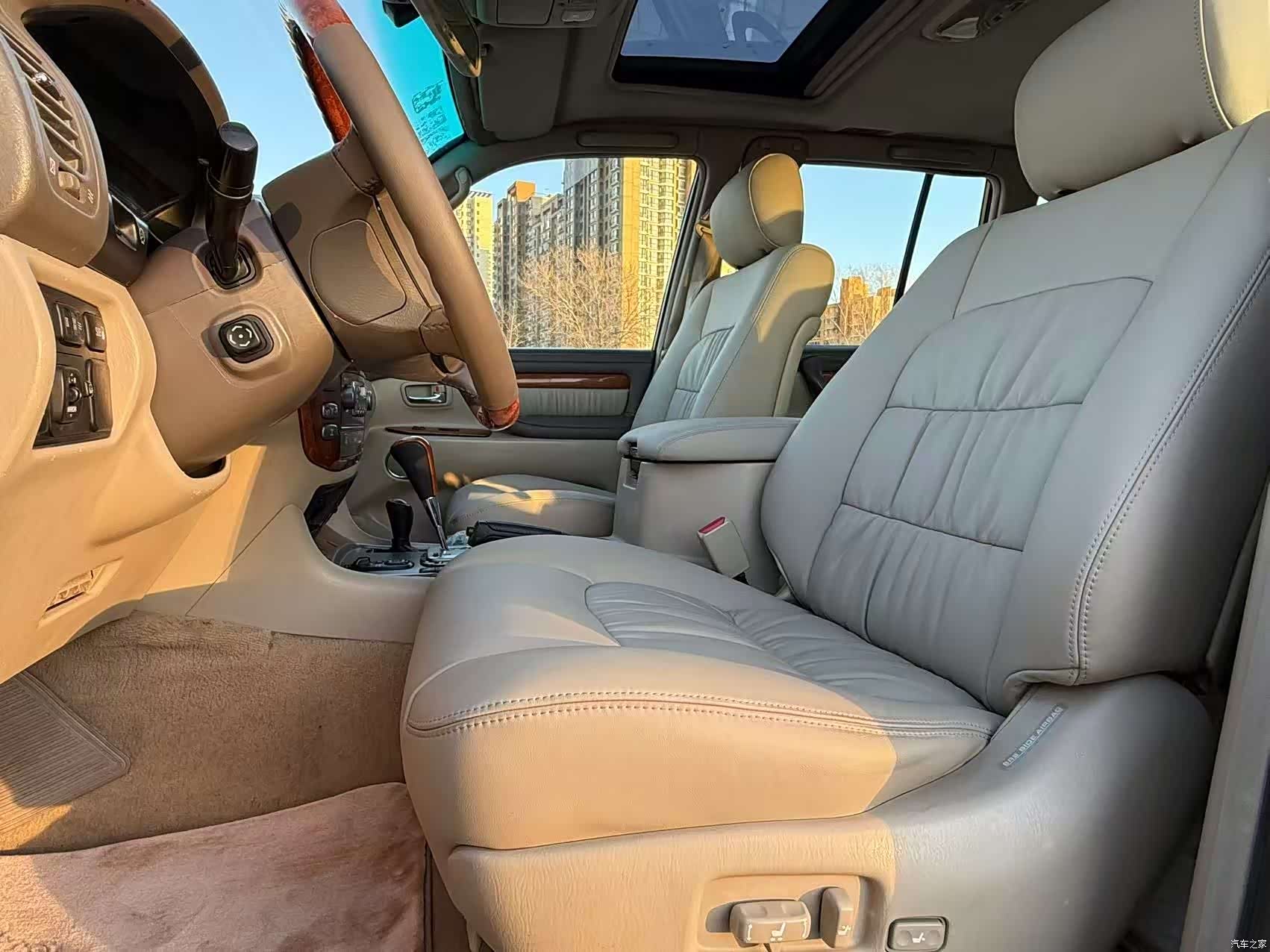 Lexus LX, 2007 11